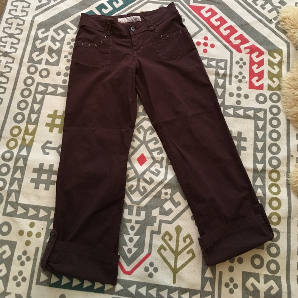 FLASH SALE ⚡️Guess Jeans convertible Capri or pant