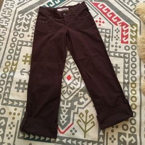 FLASH SALE ⚡️Guess Jeans convertible Capri or pant