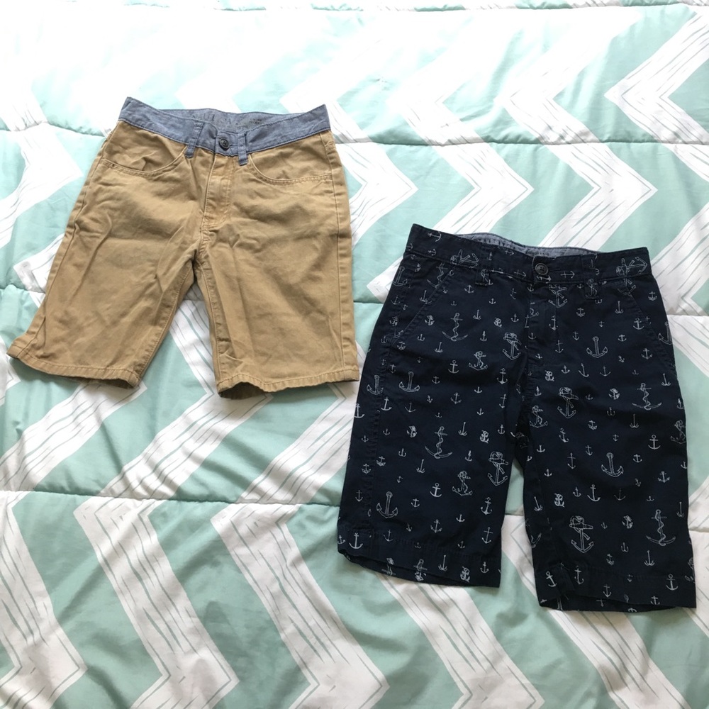 Bundle of 2 Size 8 Náutica Boys Shorts