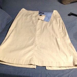 Long khaki skirt with zipper