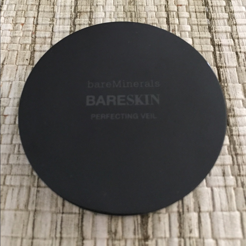 BAREMINERALS bareSkin Perfecting Veil