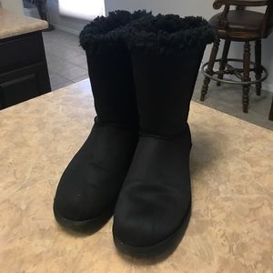 Black boots