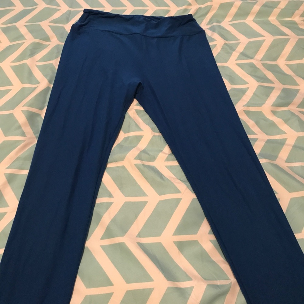 LulaRoe OS blue leggings