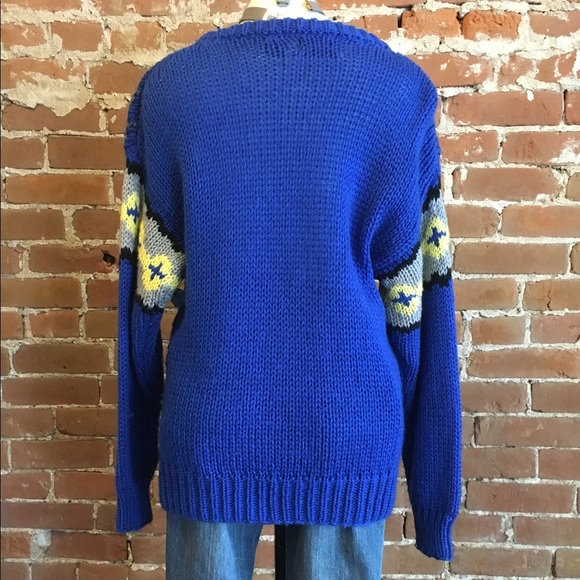 Vintage oversized knit sweater! Hella awesome - Picture 3 of 7