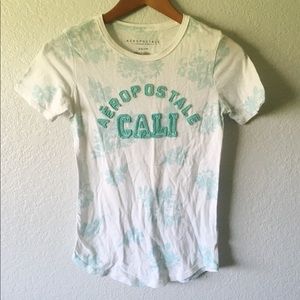Aeropostale graphic T-Shirt.