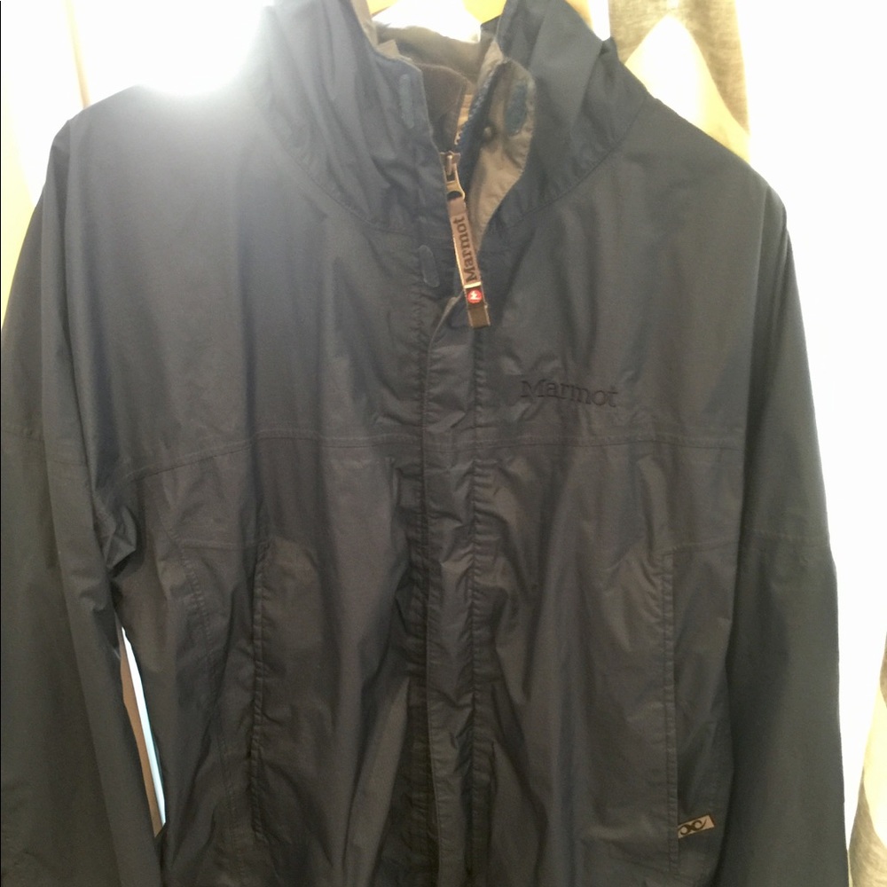 Marmot Navy Menswear ☔️ jacket. Excellent Cond.