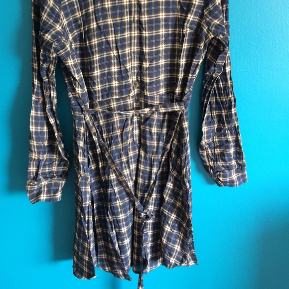 Doe & Rae shirtdress - Picture 3 of 6