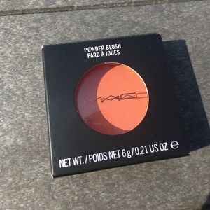 NIB! Honey jasmine blush