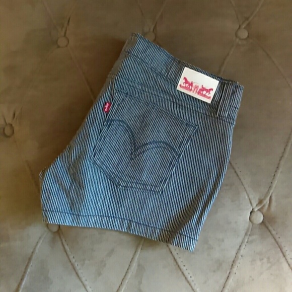 Levi's shorty shorts! Blue and white stripe - Picture 1 of 3