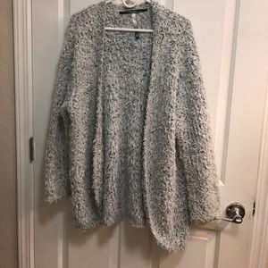 Oversized Cardigan: Blue, white and black
