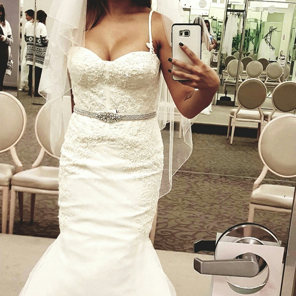 NWT Beaded Bodice Lace Back  Ivory Wedding Dress 4