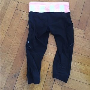 Workout wardrobe staple! Black Lululemon crops
