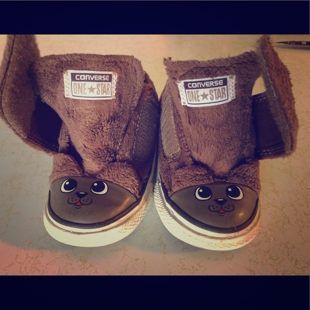 Puppy Chucks 🐶