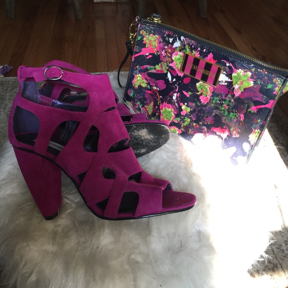 STEVE MADDEN heels and clutch/wristlets combo