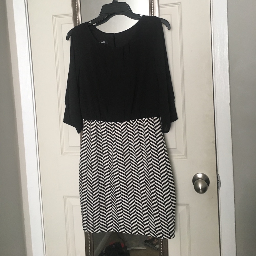 Black&Chevron Dress⚫️⚪️