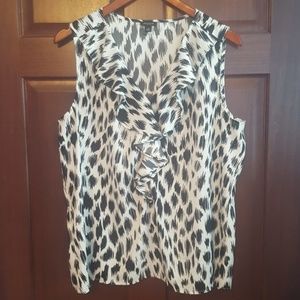 Ann Taylor Black & White Sleeveless V Neck