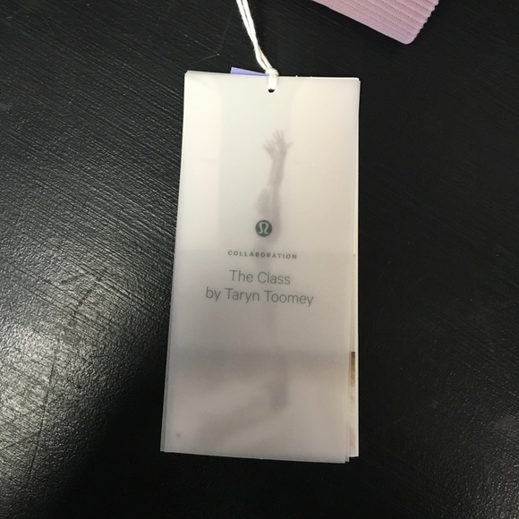 Lululemon Taryn Toomey The Class Awakening Crop - Picture 3 of 3