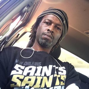 Meet your Posher, Lloyd