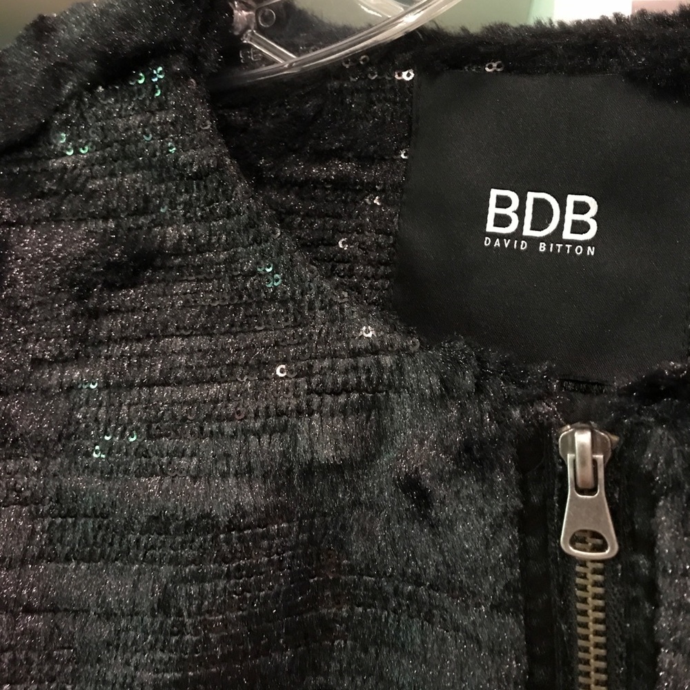 50% off sale!!Beautiful Sequin Fur Blazer/Jacket - Picture 2 of 3