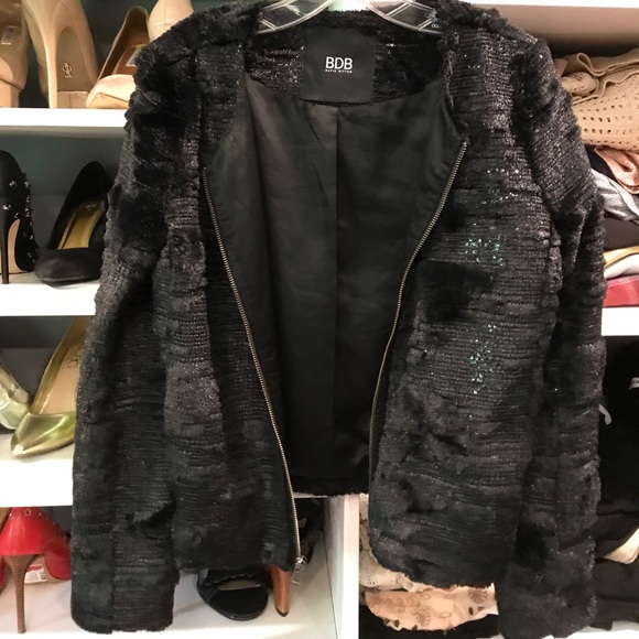 50% off sale!!Beautiful Sequin Fur Blazer/Jacket - Picture 3 of 3