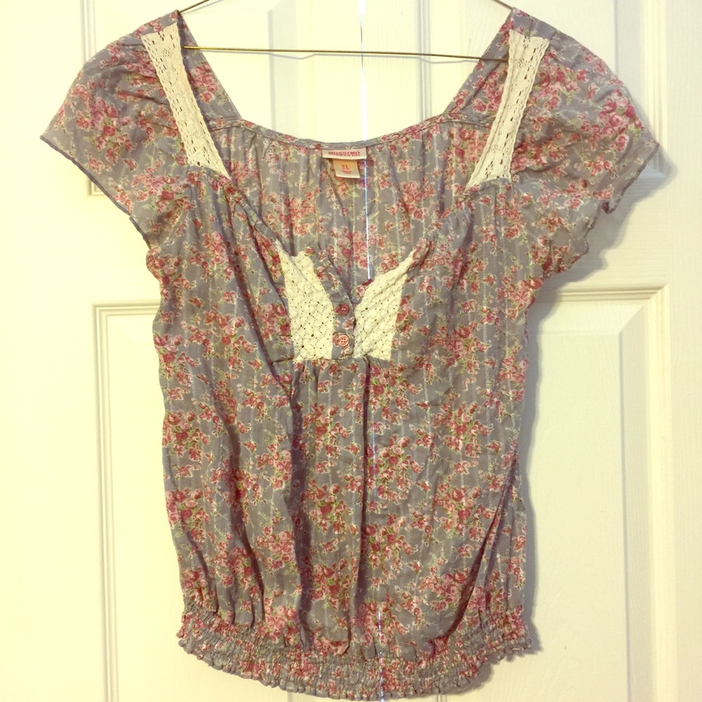 ❌❌SOLD❌❌Mossimo Top