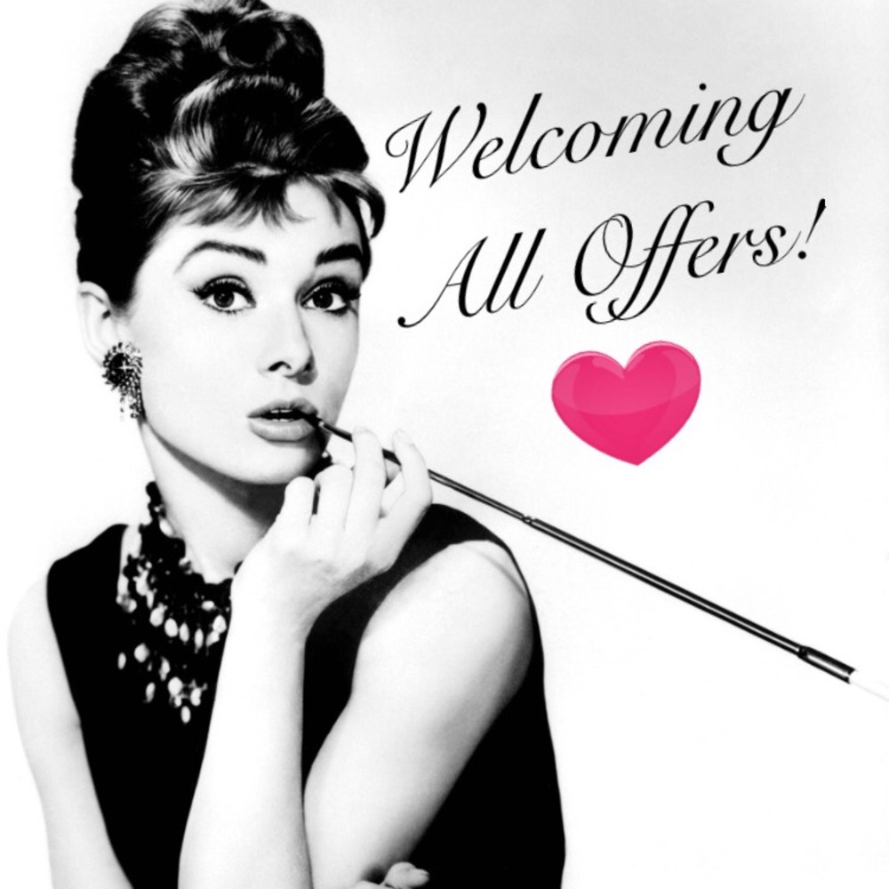 📢15% off bundles. All offers are considered!📢