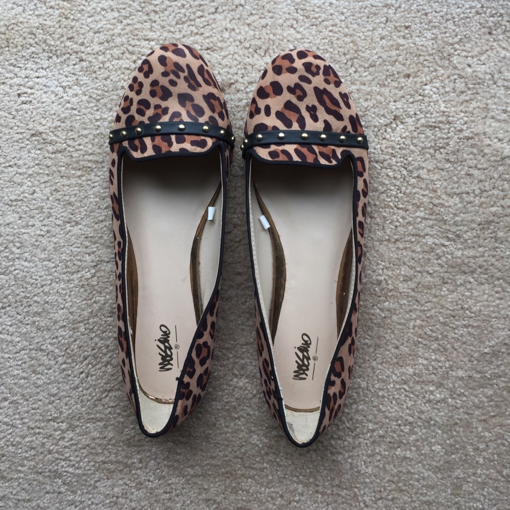 Mossimo leopard print almond toe flats