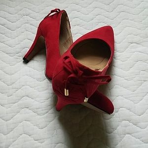 Coach and four Red shoes