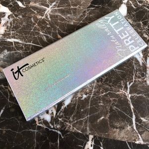 IT COSMETICS eyeshadow palette Naturally Pretty