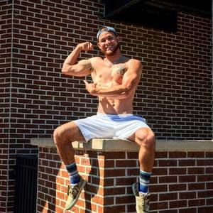 Meet your Posher, Corbin