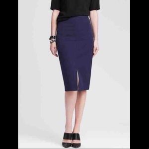 🆕Banana Republic Sloan Midi Pencil Skirt Navy 4P
