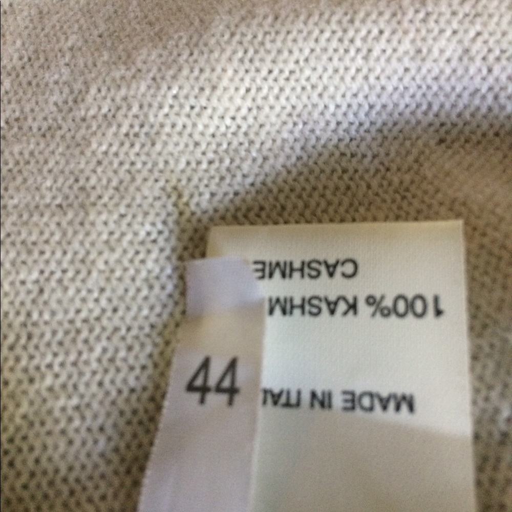 Cashmere - Picture 5 of 5