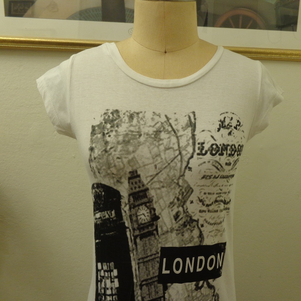 MAX RAVE White & Black London Cotton Tee Shirt