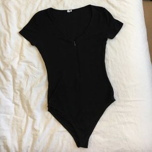 Black unitard w zipper