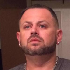 Meet your Posher, Vee