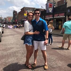 Meet your Posher, Renee