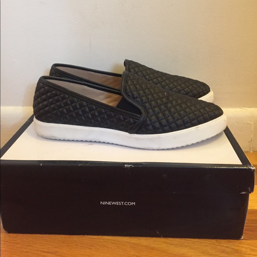 Black shoes