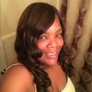 Meet your Posher, Janie