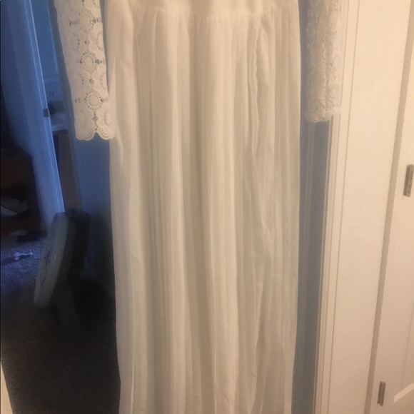 White Slit Dress Size M - Picture 3 of 8