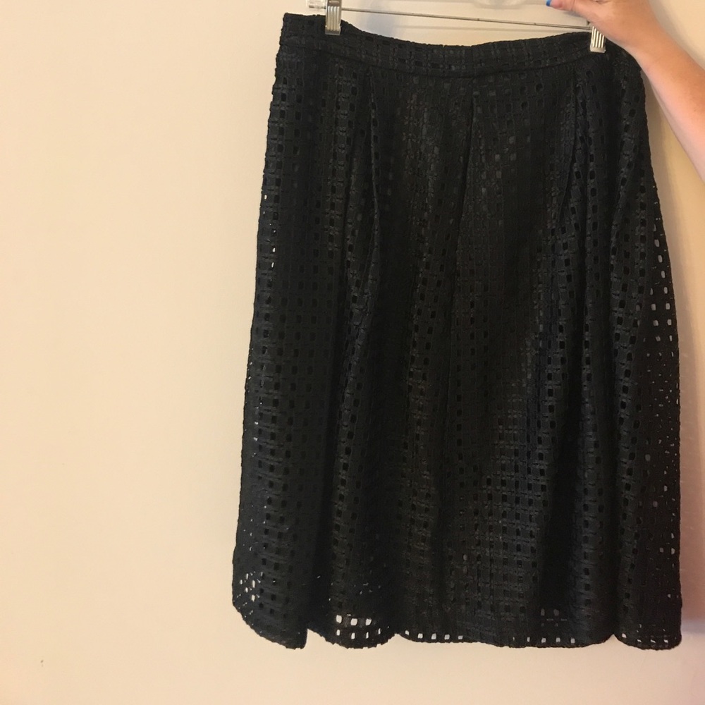 Black New York and Company skirt
