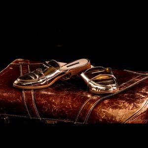 Women's Louise et Cie  flat loafer mule size 9 1/2