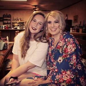 Meet your Posher, Christina