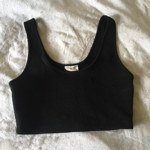 LA Hearts Black Crop Top - Picture 2 of 6