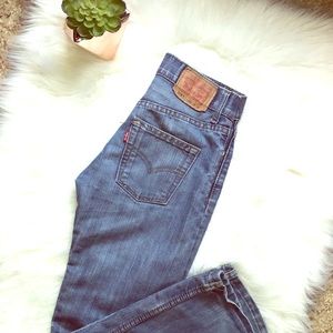 Levi 514 Straight Distressed Knee Jeans