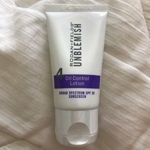 Rodan + Fields Unblemish oil control lotion