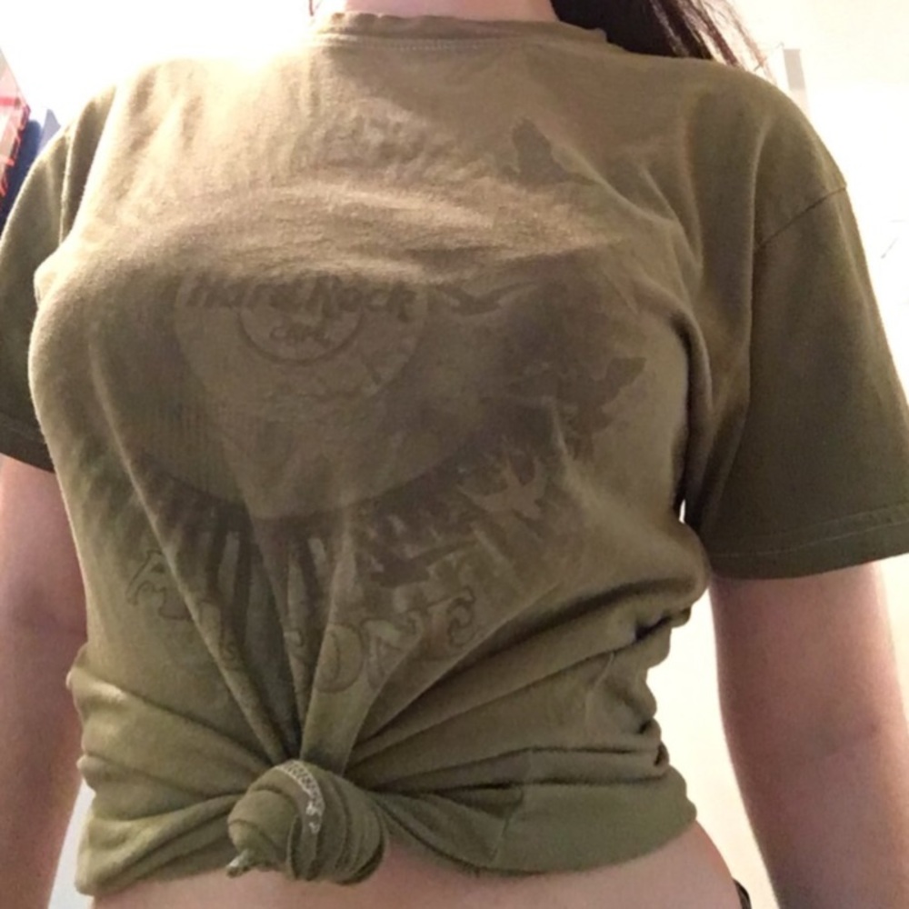 Vintage green Hard Rock Memphis shirt