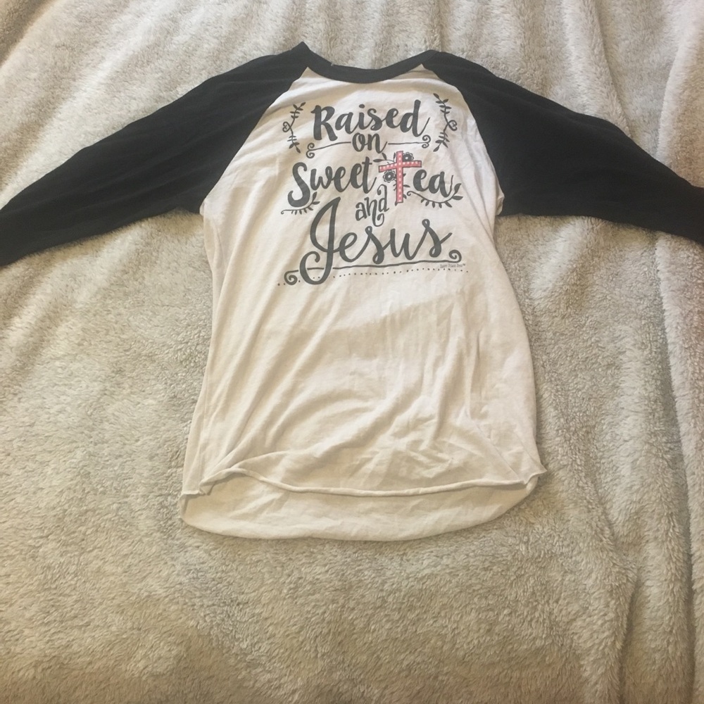 3/4 length sleeve sassy grass shirt