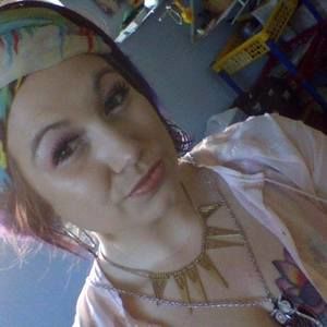 Meet your Posher, Lynnz