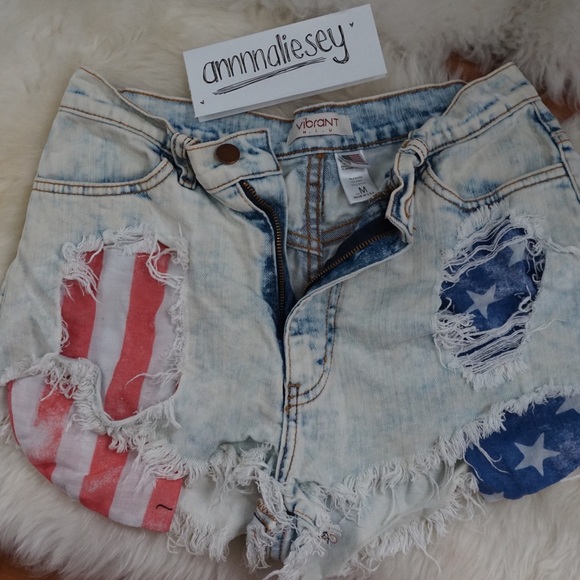 Necessary Clothing - High Rise Vintage Shorts - Picture 1 of 4