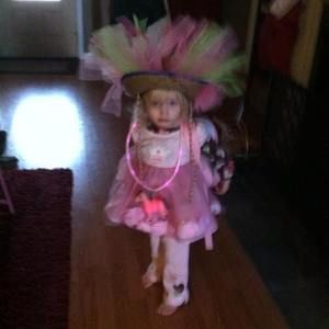 Meet your Posher, Mavis